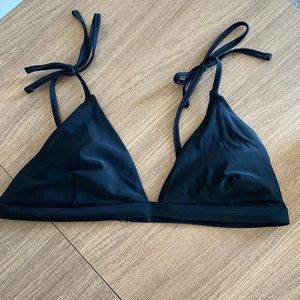 *LIGHTLY WORN* black triangle bikini top from OLD NAVY.